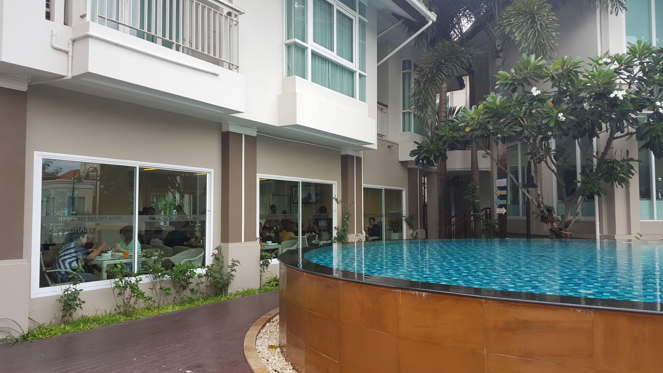 Harmony Resort Hotel Chiang Mai Exterior photo